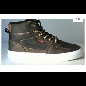 NIB Levi high top sneakers
